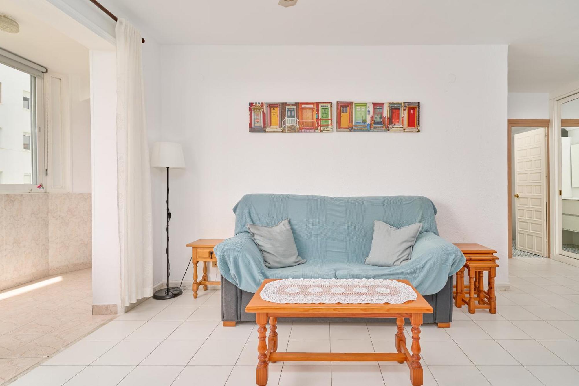 Large One Bed Apartment