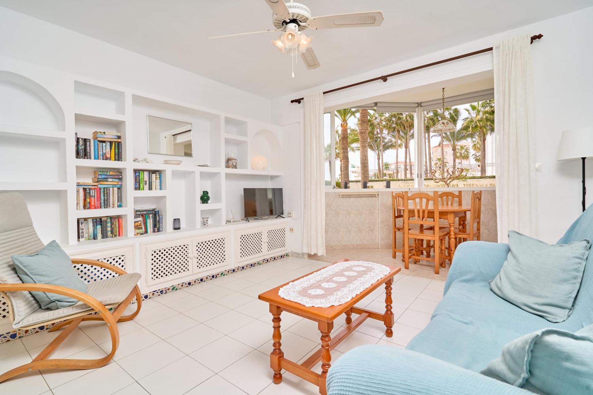 Large One Bed Apartment *